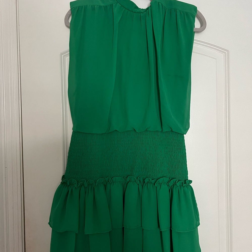 TCEC Green Ruched Mock Neck Midi Dress